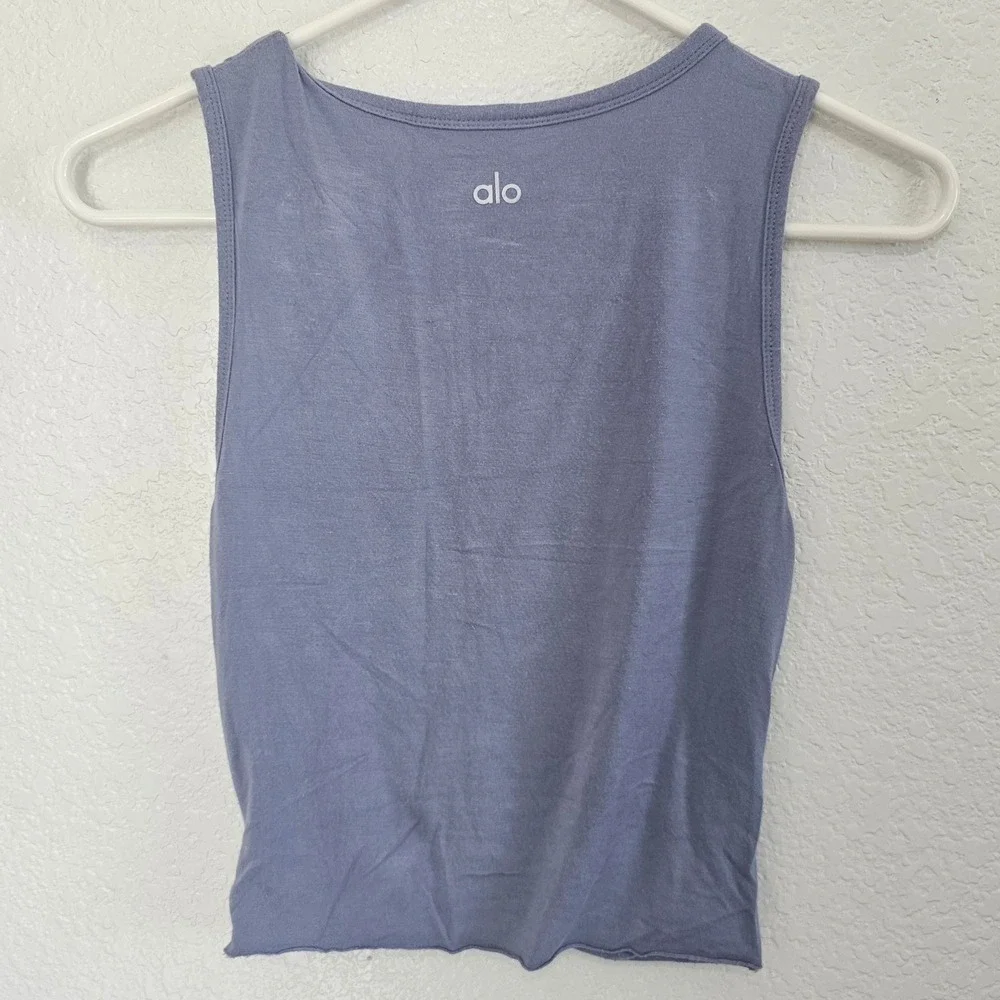 Alo Yoga Womens Twist Front Sleeveless Crop Top Dusty Blue W5704R